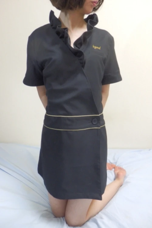 エミリ